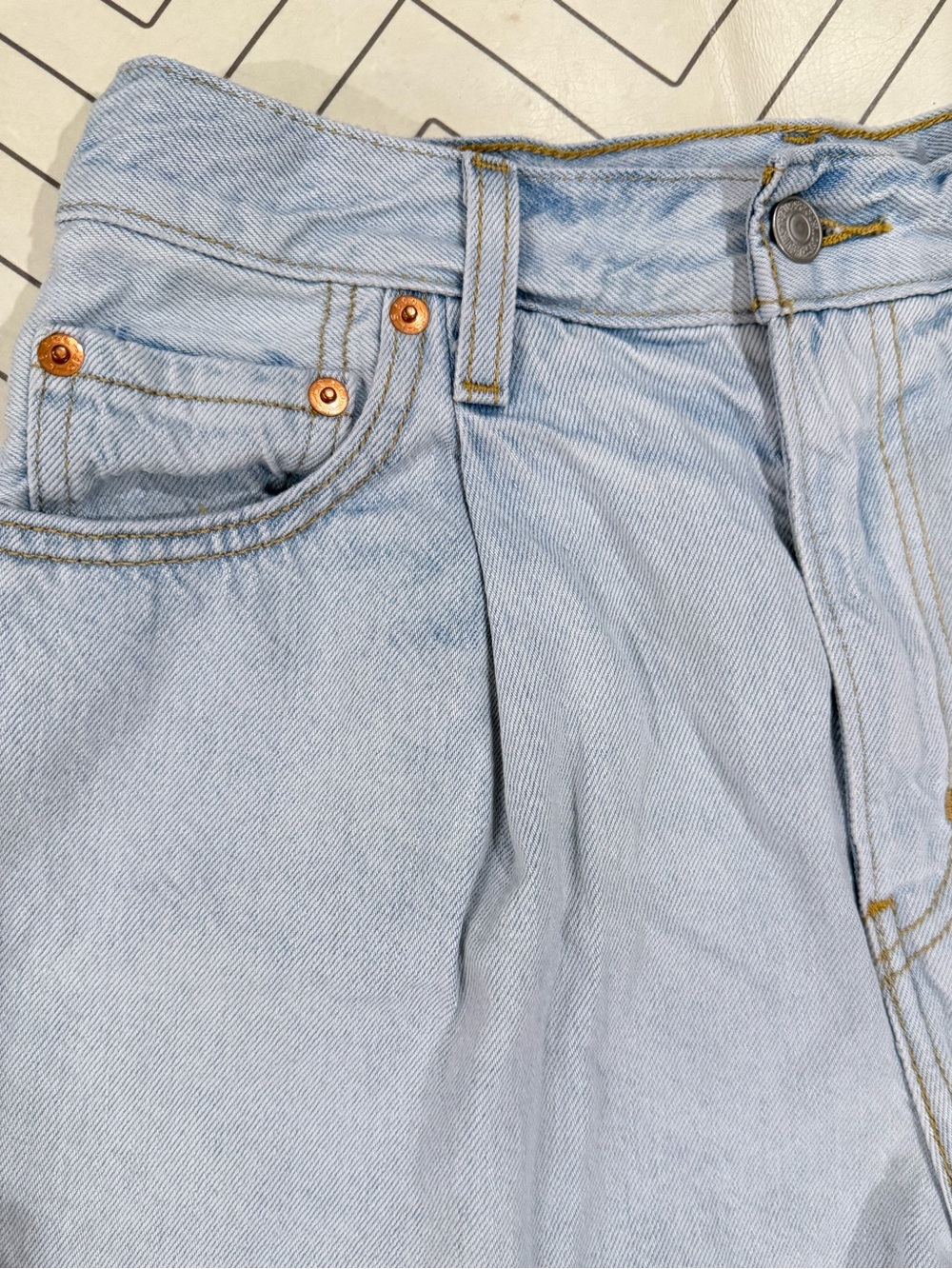 Levi's Denim Ribcage Shorts - Picture 3 of 9